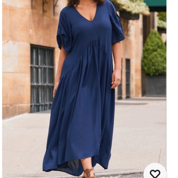 Avenue Dress Maxi Blue Plus Size 26/28 V Neck Pullover Tie Back - Picture 1 of 11